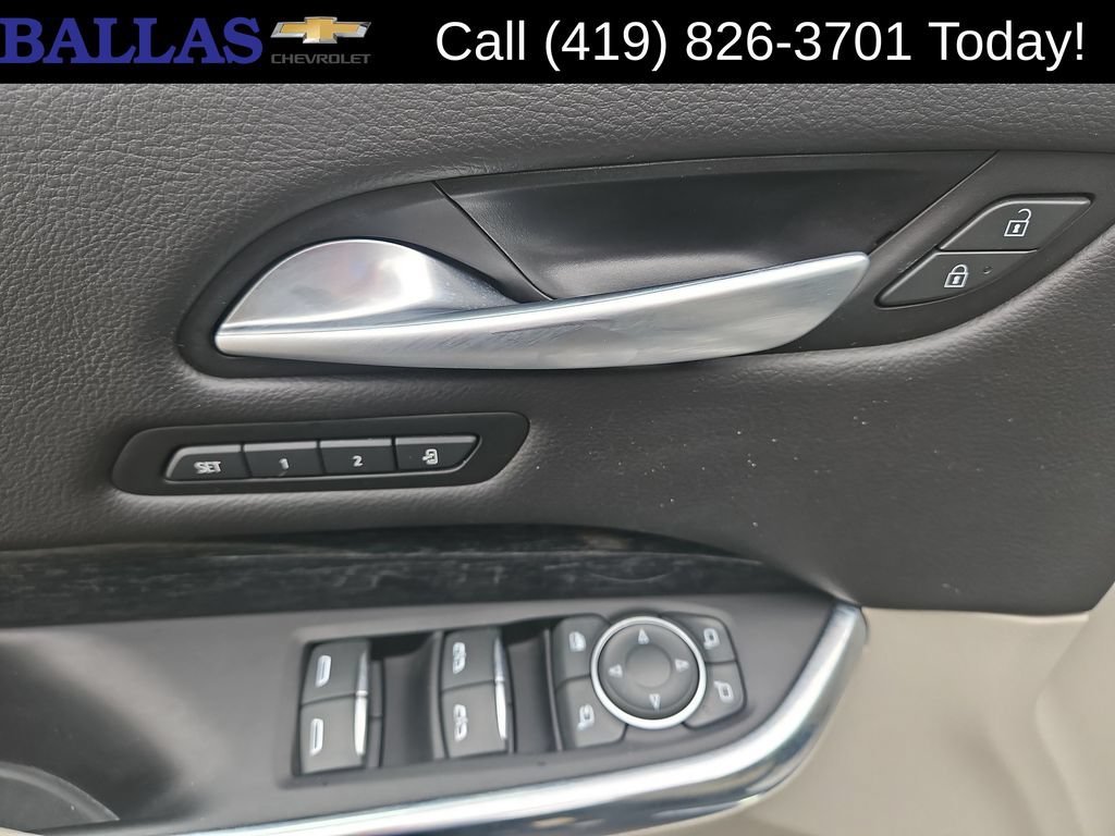 Certified 2023 Cadillac XT4 Premium Luxury AWD/4WD image 24
