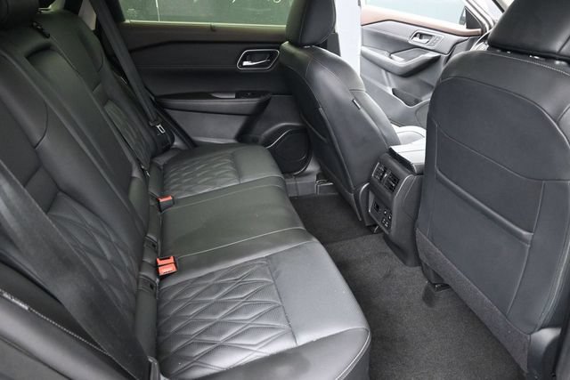 Used 2023 Nissan Rogue Platinum w/ Platinum Premium Package AWD/4WD image 48
