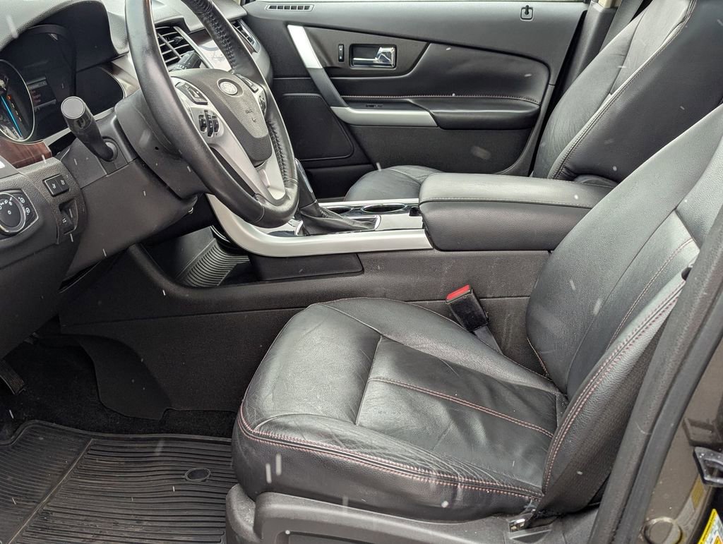 Used 2011 Ford Edge Limited w/ 302A Rapid Spec Order Code image 11