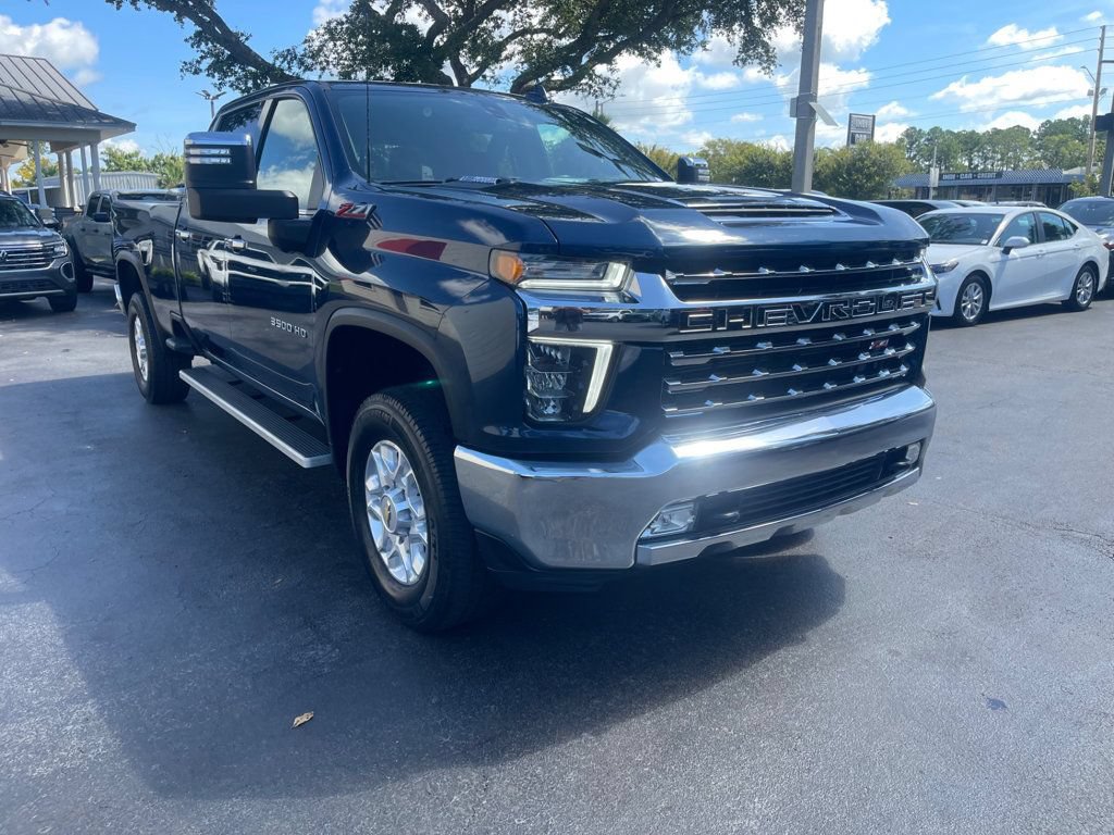 Used 2021 Chevrolet Silverado 3500 LTZ w/ LTZ Convenience Package AWD/4WD image 8