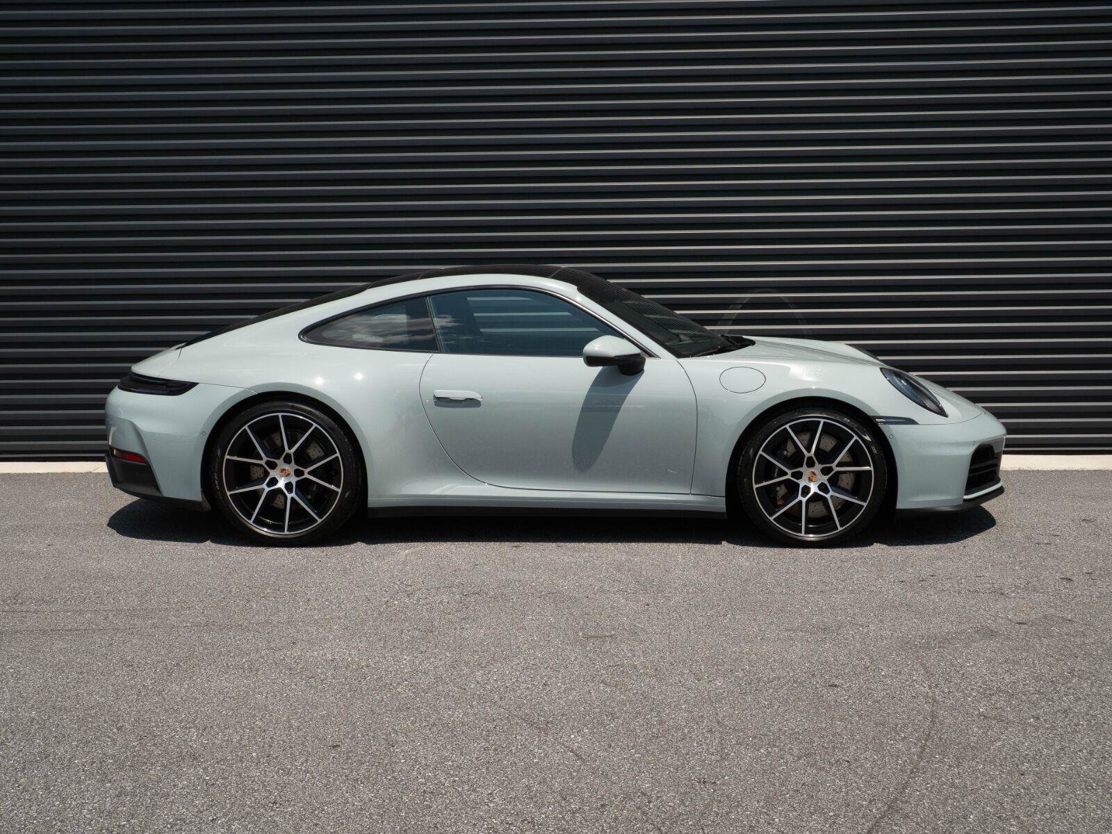 Certified 2025 Porsche 911 Carrera S RWD image 23