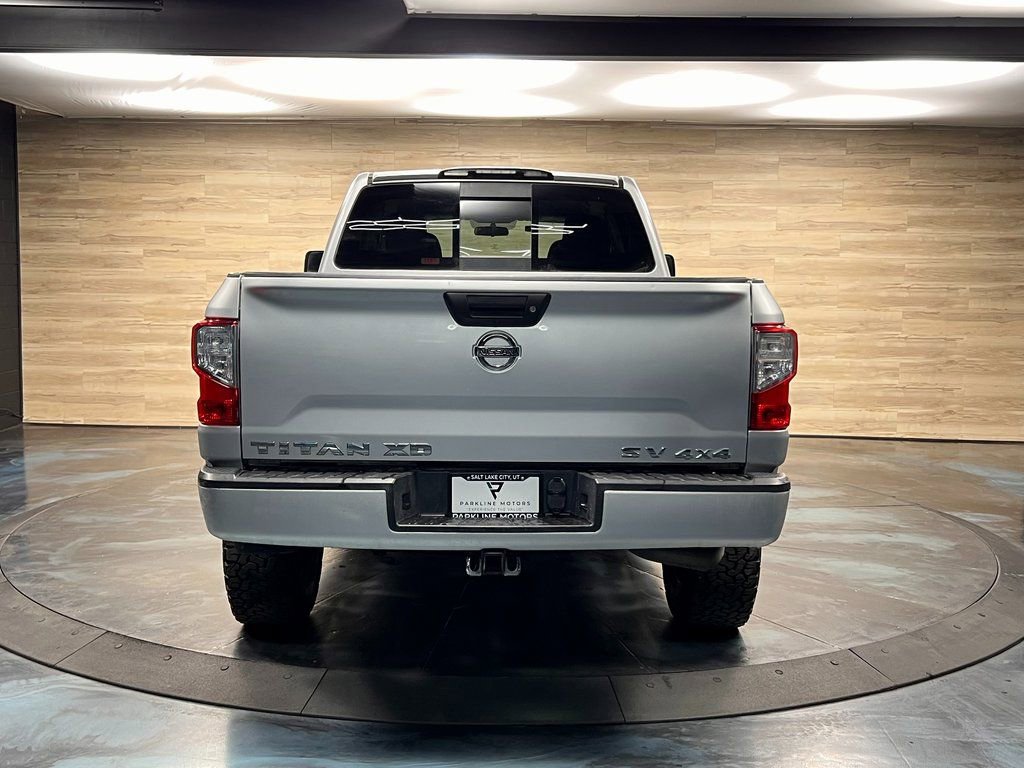 Used 2018 Nissan Titan SV image 20