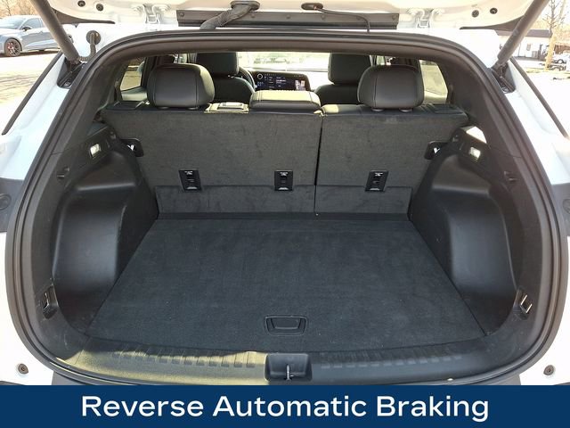 Used 2024 Chevrolet Blazer EV LT AWD/4WD image 31