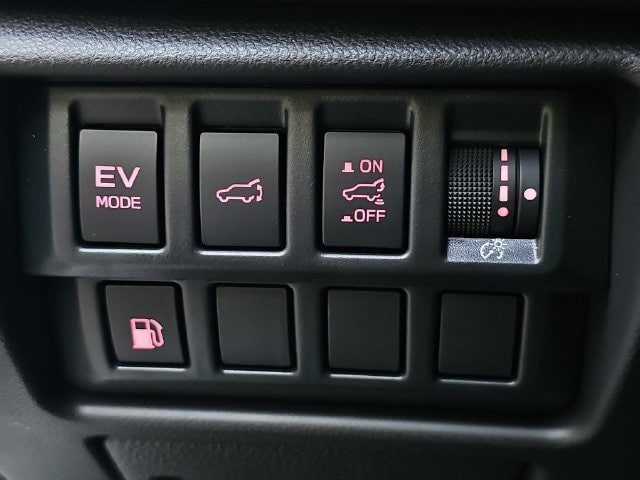 New 2026 Subaru Forester Premium AWD/4WD image 23