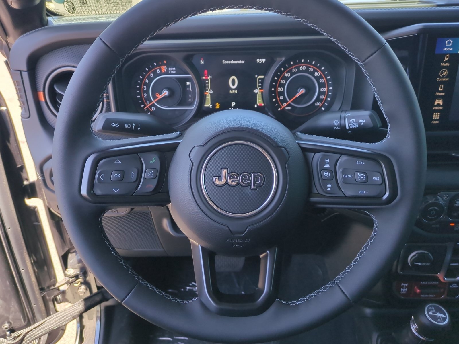 New 2026 Jeep Gladiator Mojave w/ Safety Group AWD/4WD image 9