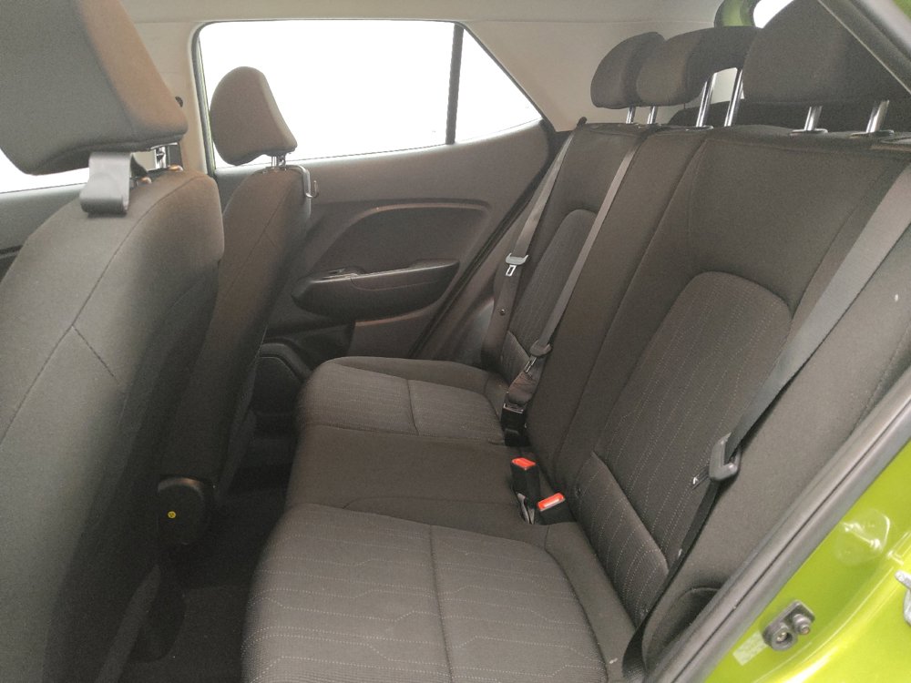 Used 2022 Hyundai Venue SE image 18