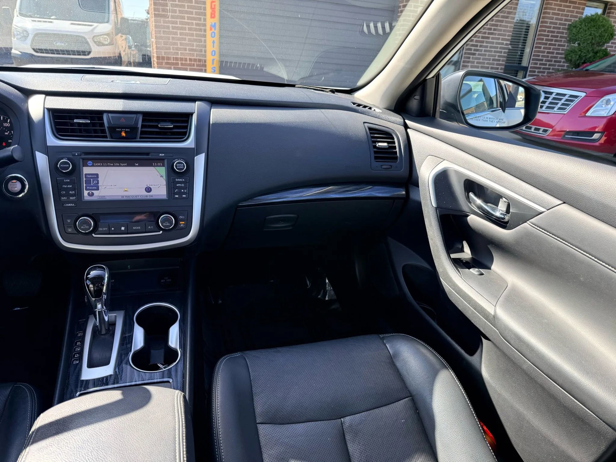 Used 2017 Nissan Altima 2.5 SL w/ 2.5 Technology Package image 9