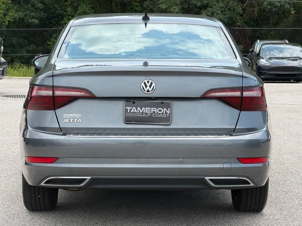 Used 2021 Volkswagen Jetta SEL Premium FWD image 3