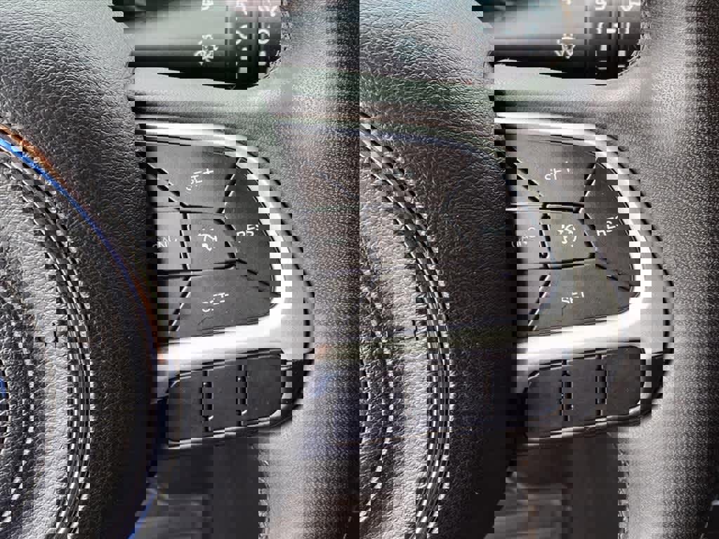 Used 2018 Jeep Renegade Latitude image 18