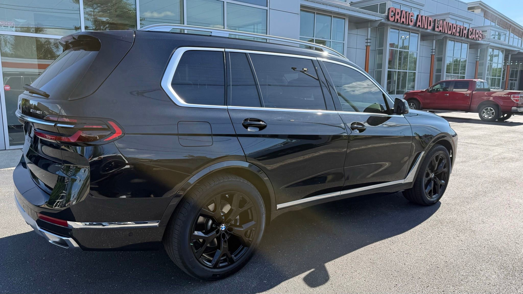 Used 2024 BMW X7 xDrive40i w/ Premium Package AWD/4WD image 37