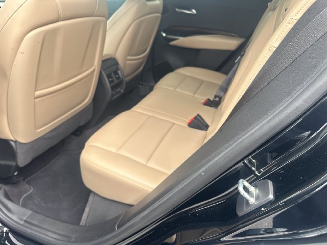 Certified 2024 Cadillac XT4 Premium Luxury FWD image 25