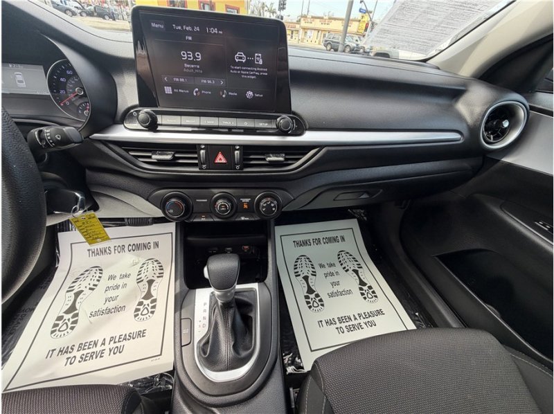 Used 2024 Kia Forte LXS w/ LXS Technology Package image 34