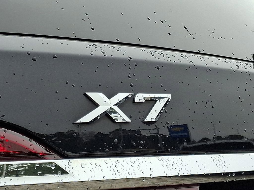 Used 2022 BMW X7 xDrive40i image 34