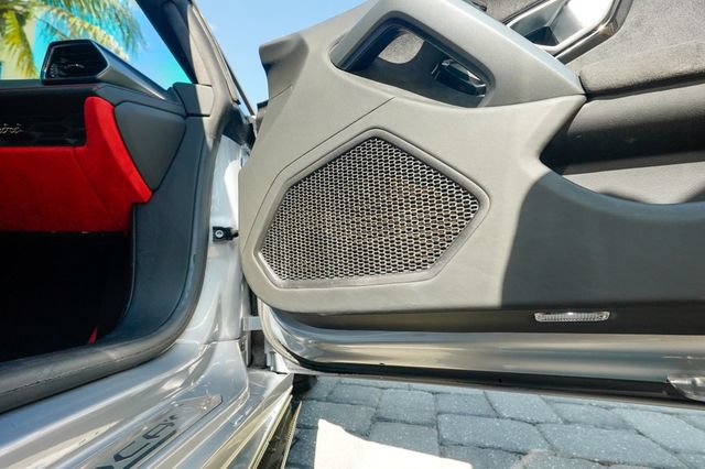 Used 2015 Lamborghini Huracan LP 610-4 AWD/4WD image 74