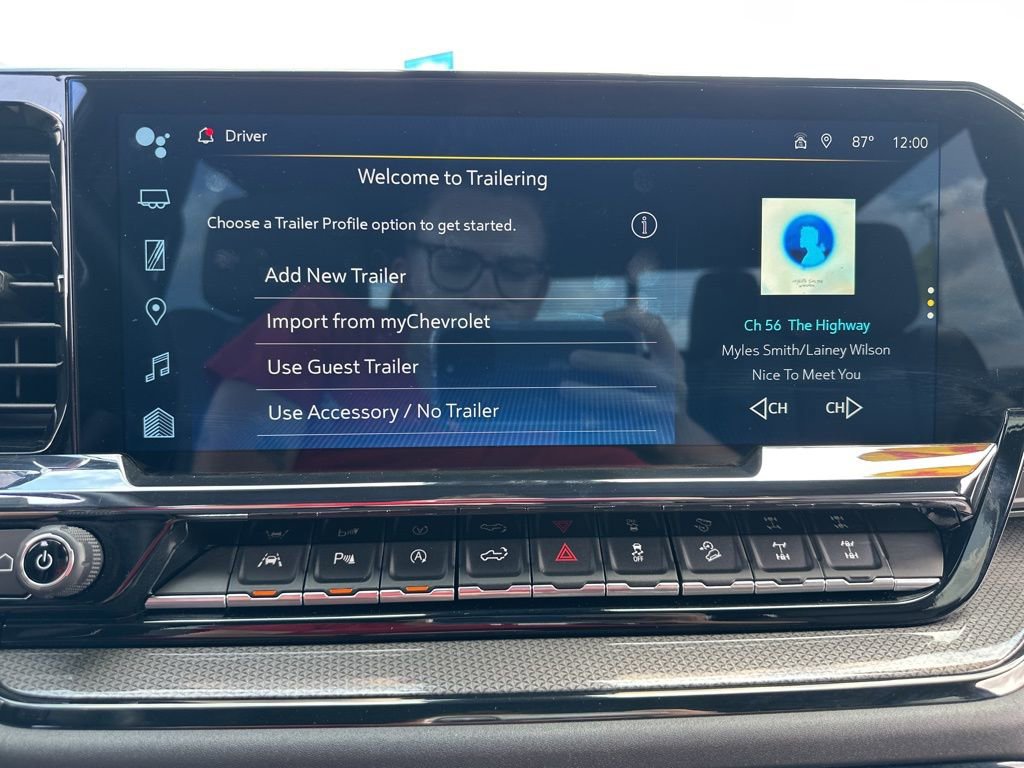 Used 2024 Chevrolet Silverado 1500 ZR2 w/ Technology Package image 46