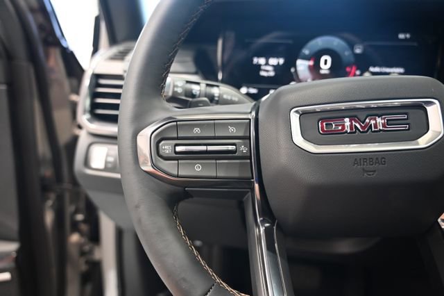 New 2026 GMC Acadia AT4 w/ Luxury Package AWD/4WD image 23