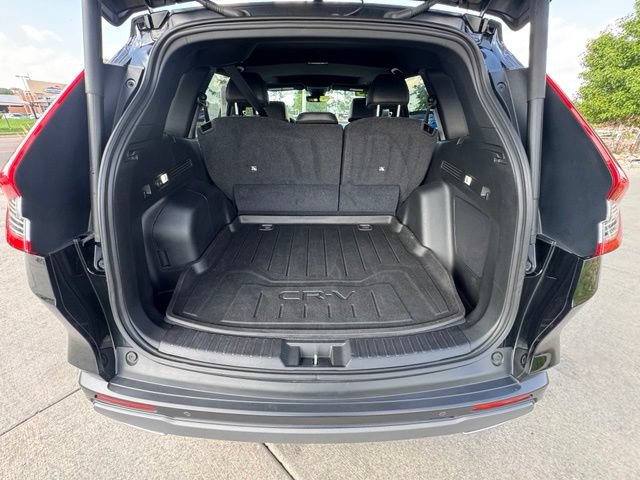 Used 2025 Honda CR-V Sport Touring image 29