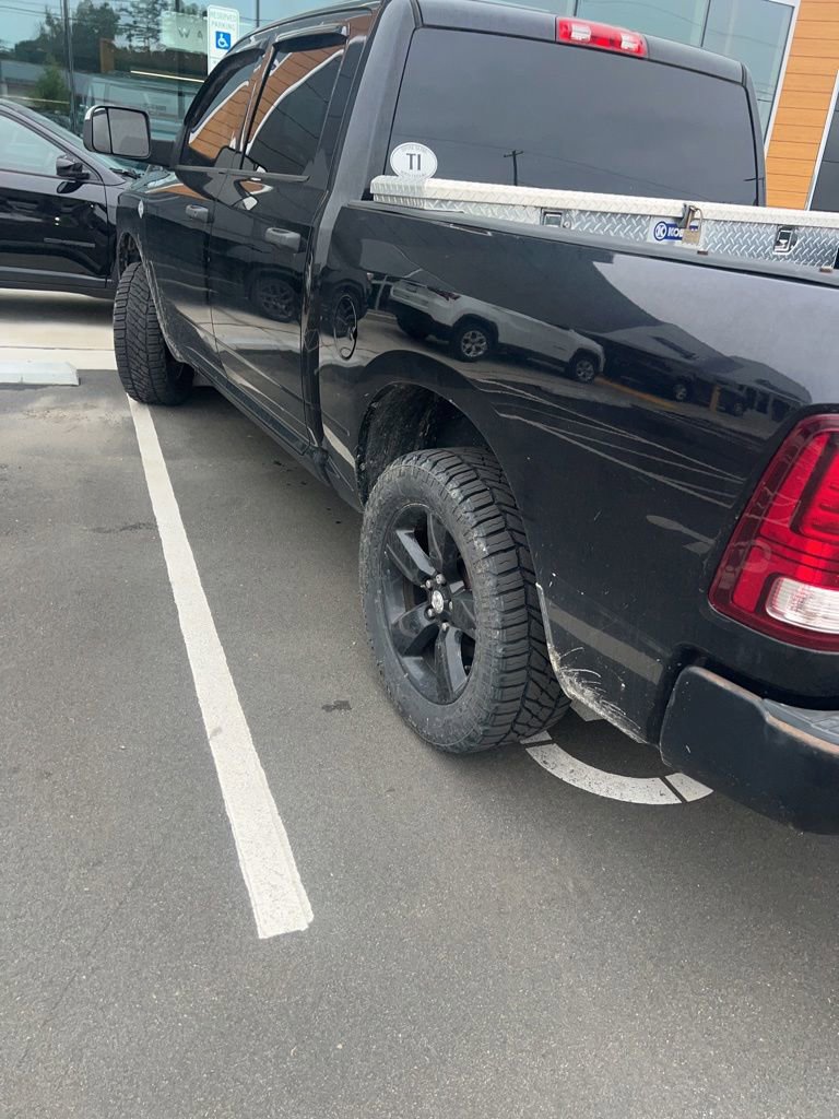 Used 2014 RAM 1500 Express w/ Black Ram 1500 Express Group AWD/4WD image 10