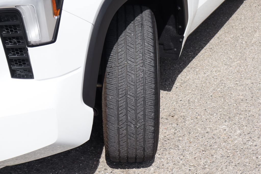 Used 2024 Toyota Tundra Limited AWD/4WD image 55