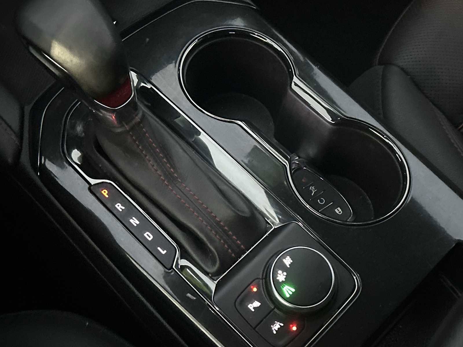 Used 2025 Chevrolet Blazer RS image 16