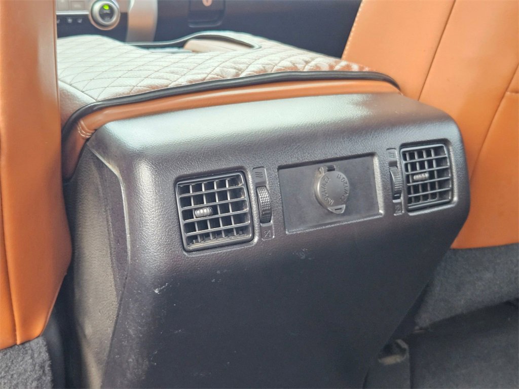 Used 2014 Toyota Tundra 1794 Edition image 30