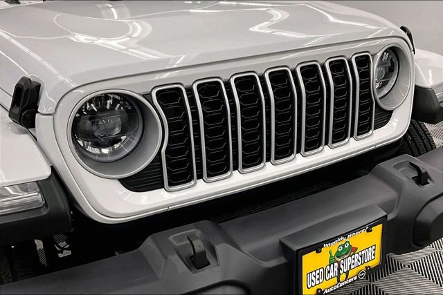 Used 2025 Jeep Wrangler Sahara 4xe w/ Safety Group image 31