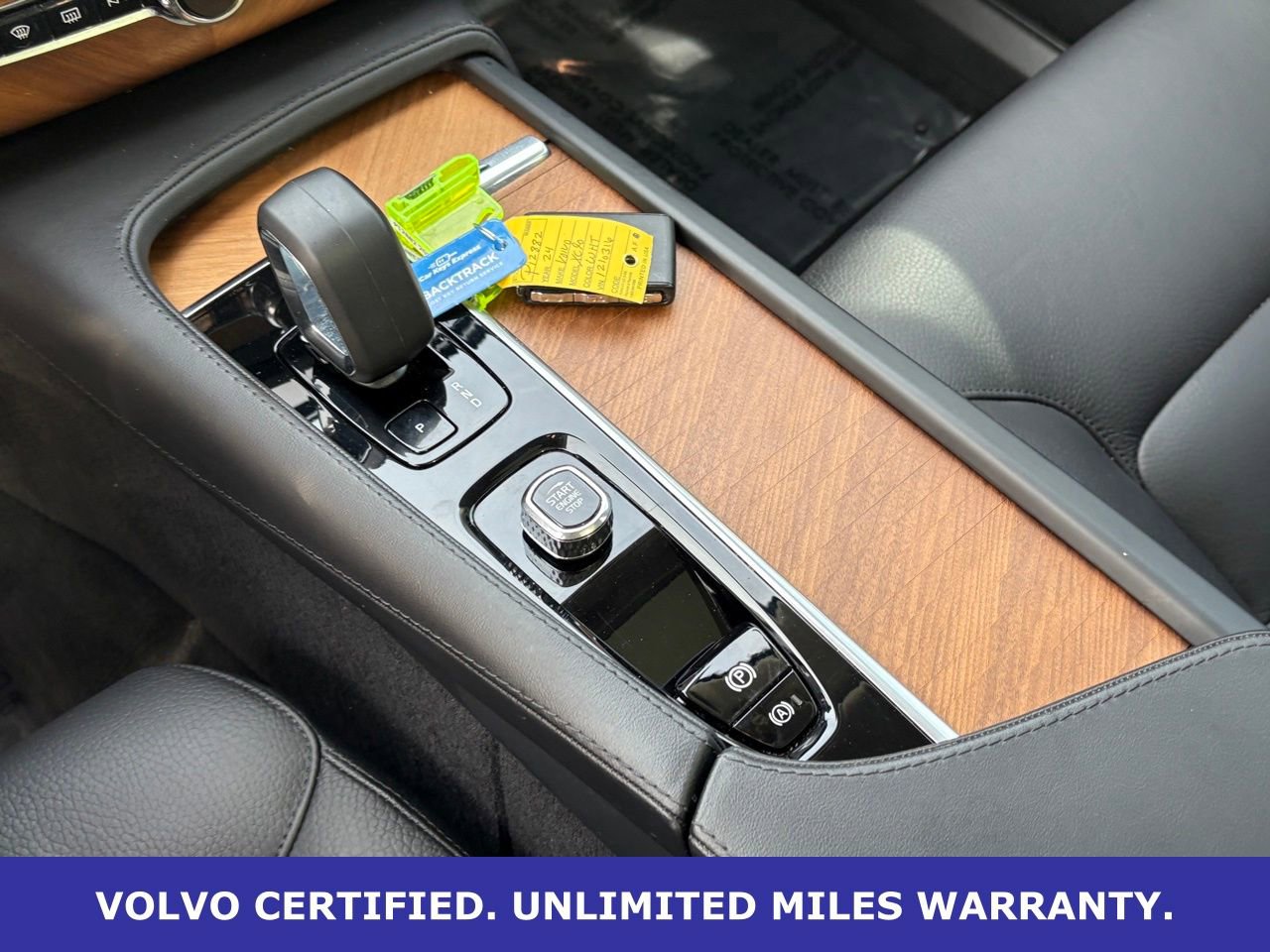 Certified 2024 Volvo XC90 B5 Plus w/ Protection Package Premier image 21