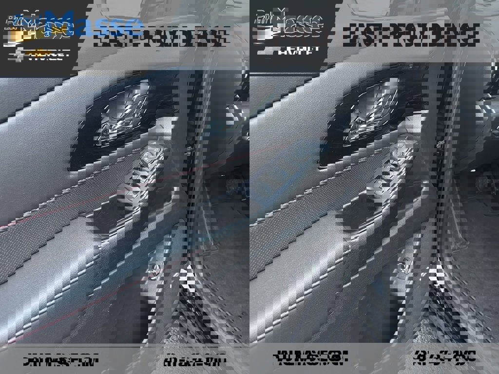 Certified 2023 Chevrolet Traverse RS image 9