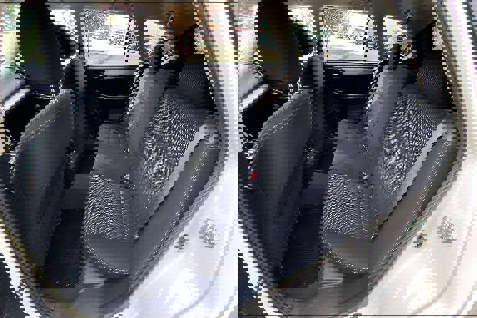 Used 2019 Subaru Outback 2.5i Premium image 20