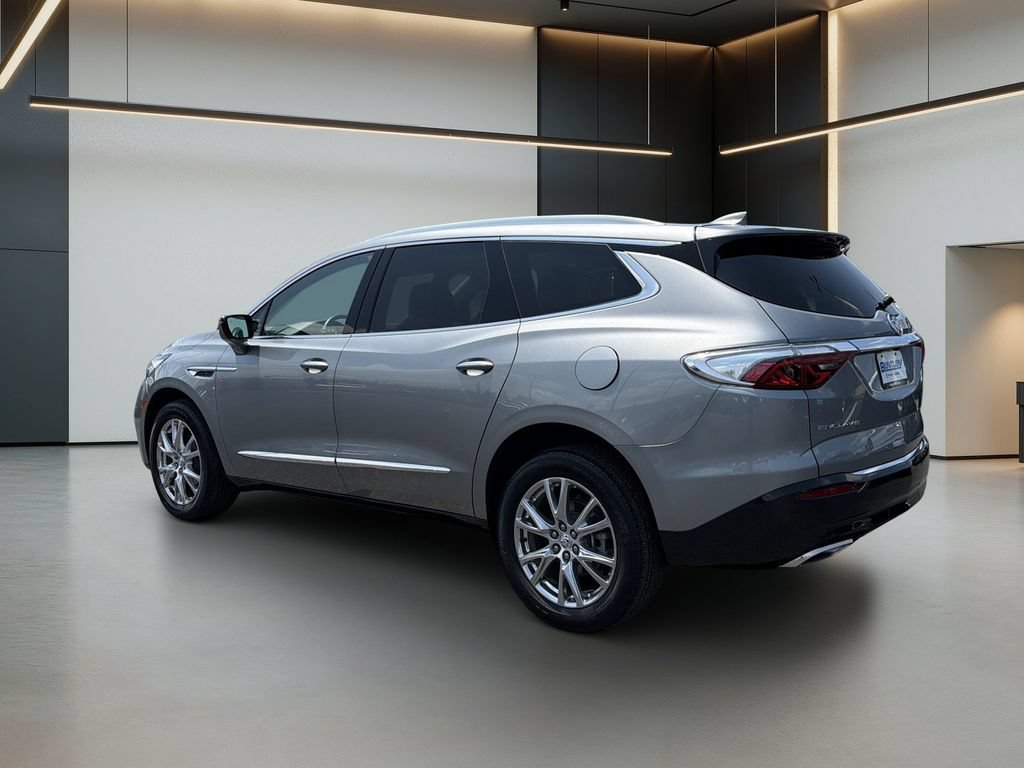 Used 2023 Buick Enclave Essence w/ Experience Buick Package FWD image 3
