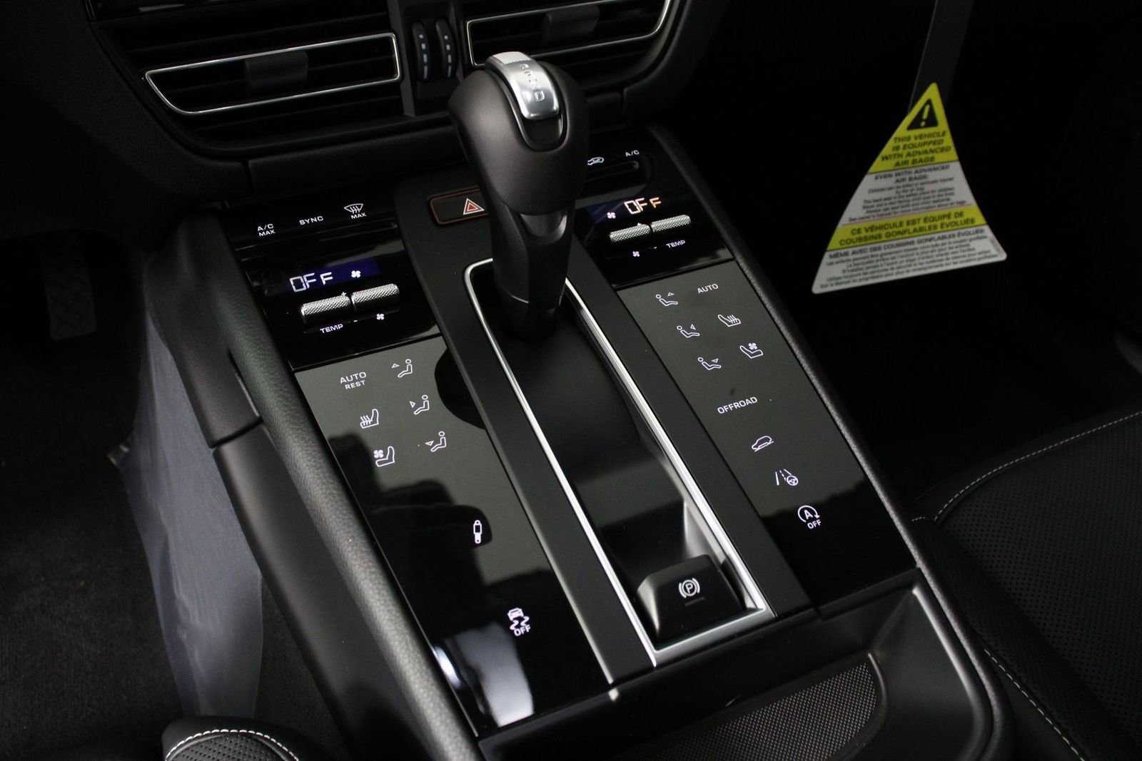 New 2026 Porsche Macan S AWD/4WD image 14