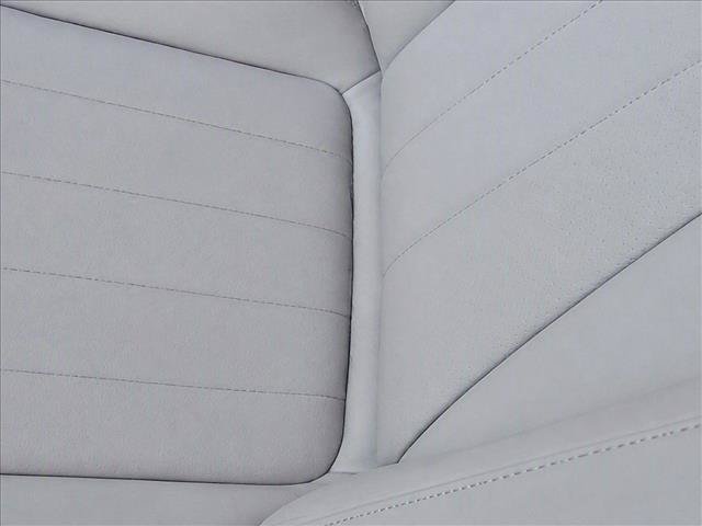 Used 2019 Mercedes-Benz E 300 image 24