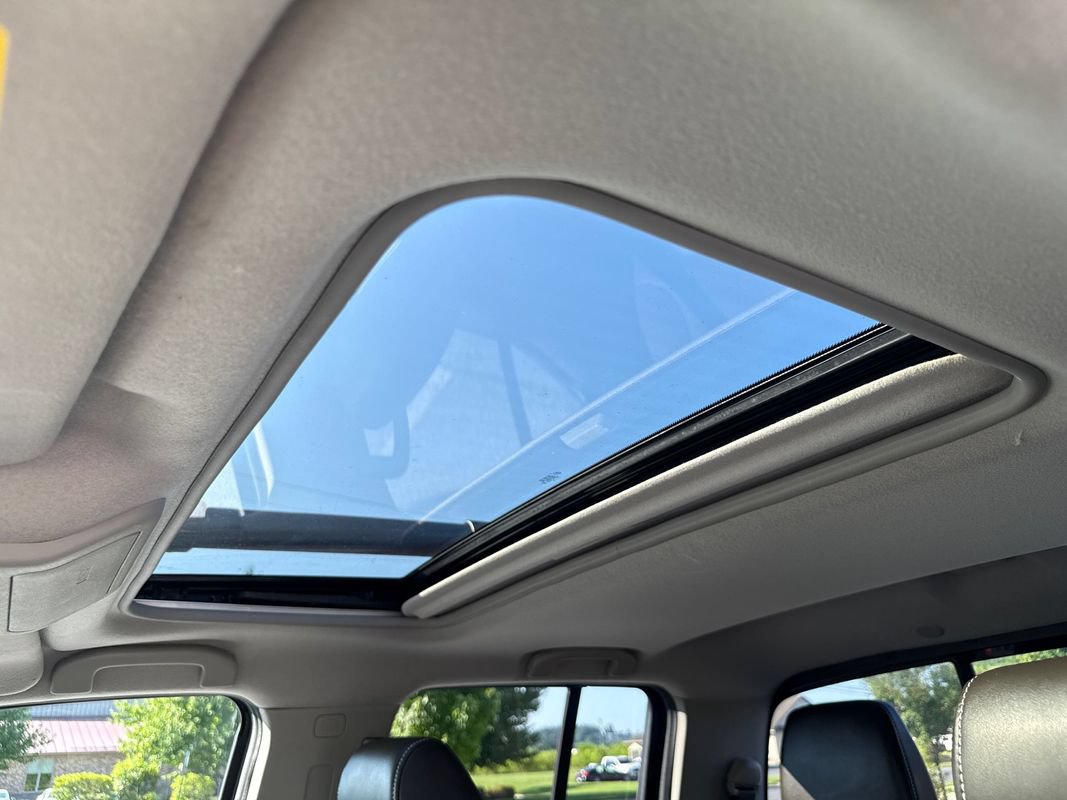 Used 2019 Nissan Frontier PRO-4X w/ Pro-4x Luxury Package AWD/4WD image 25