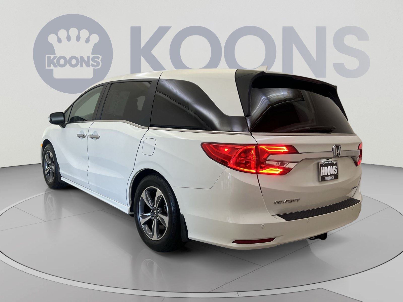 Used 2018 Honda Odyssey Touring image 7