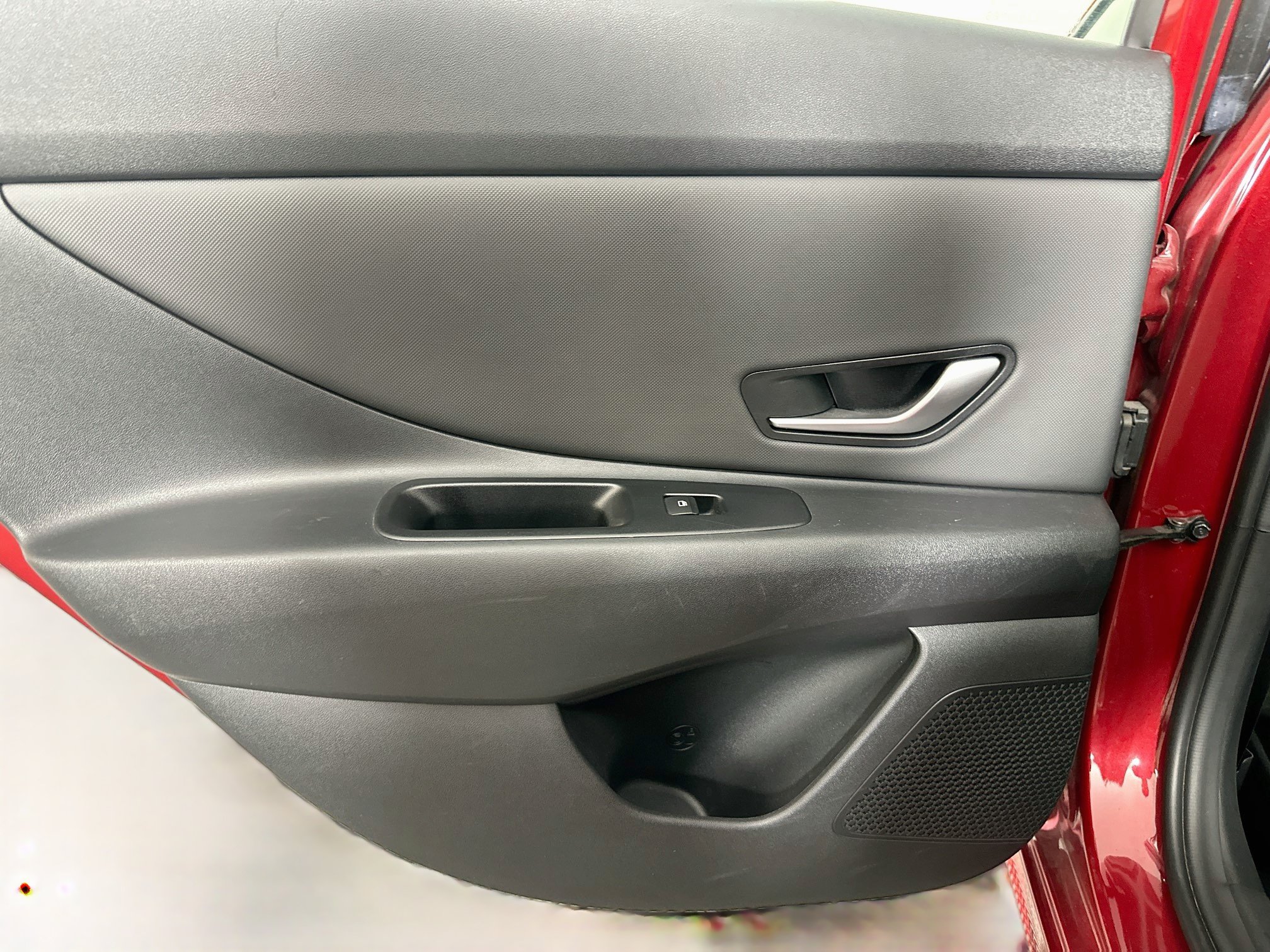 Used 2024 Hyundai Elantra Limited FWD image 27