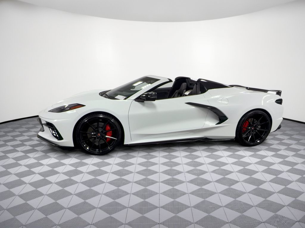 Used 2023 Chevrolet Corvette Stingray Preferred Conv w/ Z51 Performance Package RWD image 2