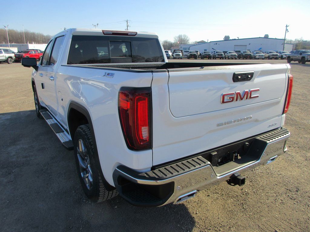 New 2026 GMC Sierra 1500 SLT w/ SLT Premium Plus Package image 9