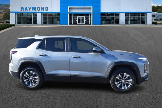 Certified 2025 Chevrolet Equinox LT image 2