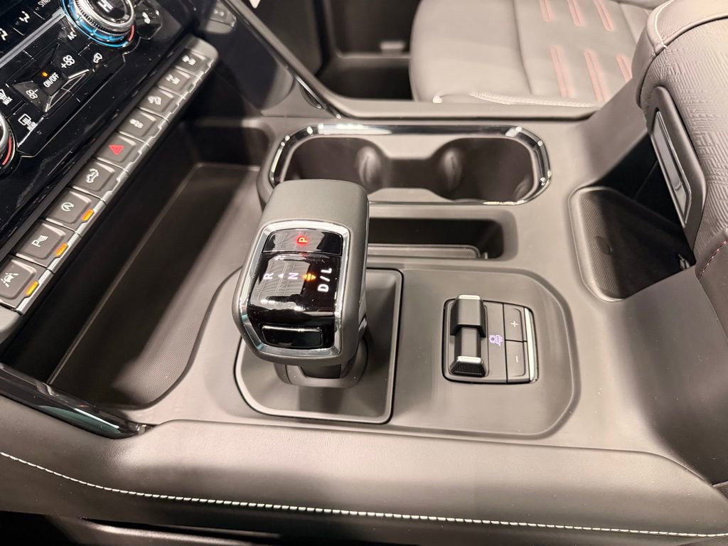 Used 2025 GMC Sierra 1500 AT4X image 41