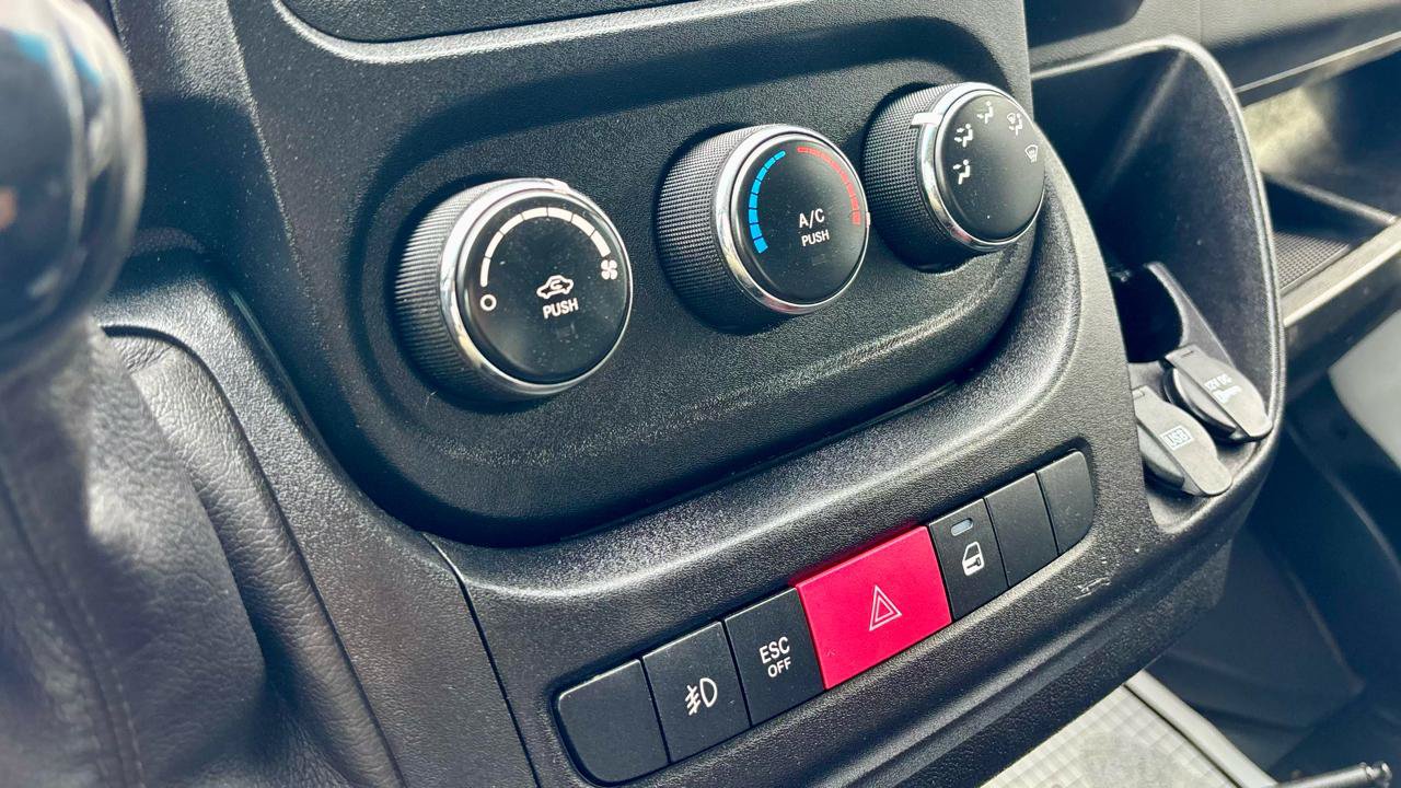 Used 2017 RAM ProMaster 1500 w/ Premium Appearance Group FWD image 20