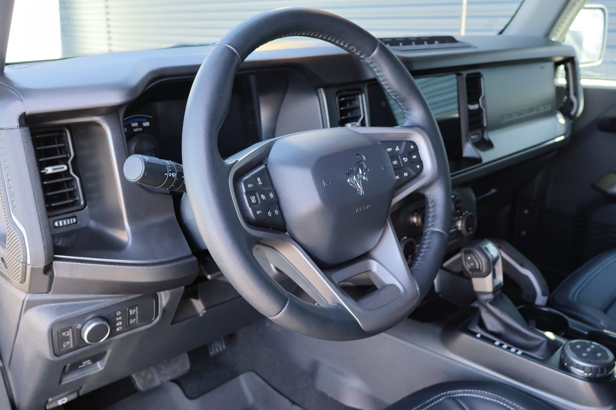 Used 2021 Ford Bronco First Edition image 10