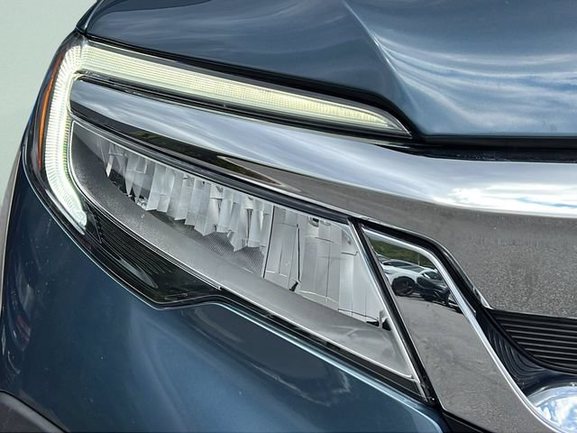 Used 2021 Honda Pilot Touring image 9