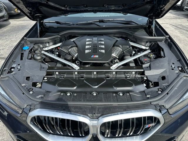 Certified 2025 BMW X6 M60i w/ Climate Comfort Package AWD/4WD image 13