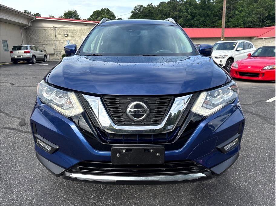 Used 2018 Nissan Rogue SL w/ Premium Package image 2