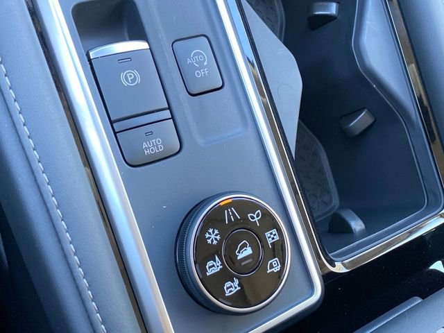 New 2026 Nissan Pathfinder SV image 18