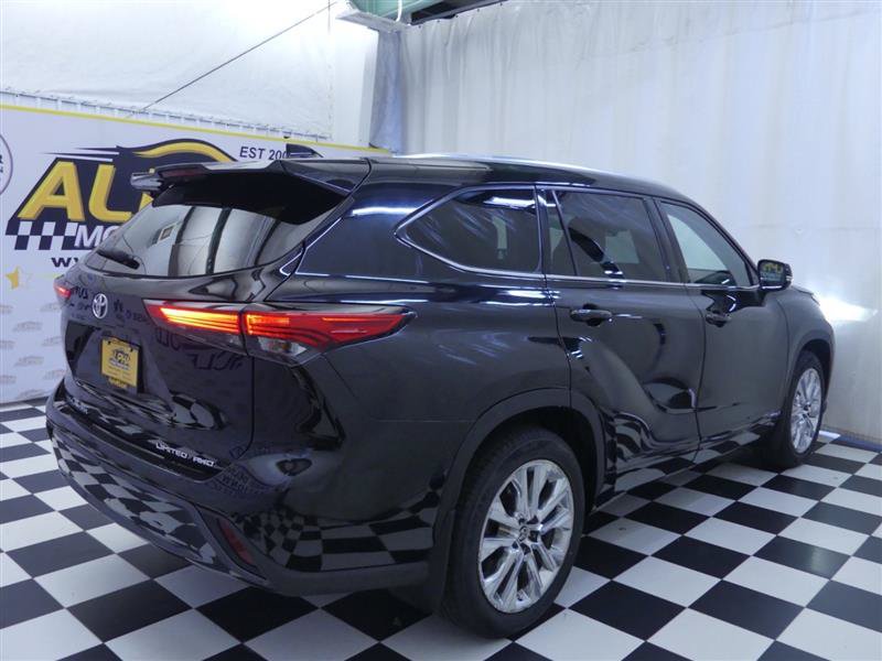 Used 2020 Toyota Highlander Limited AWD/4WD image 7