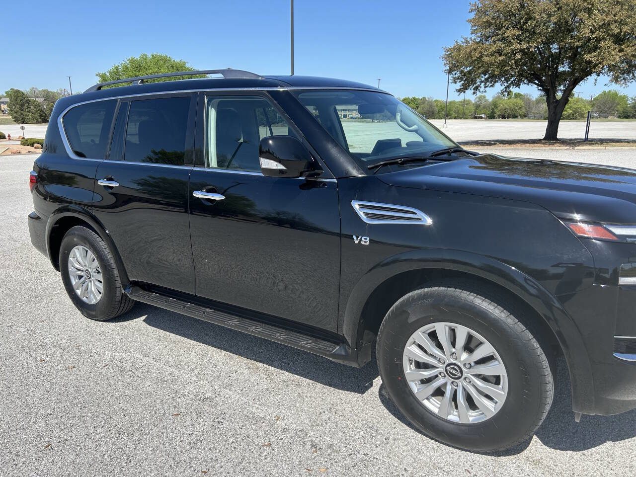 Used 2022 Nissan Armada SV RWD image 14