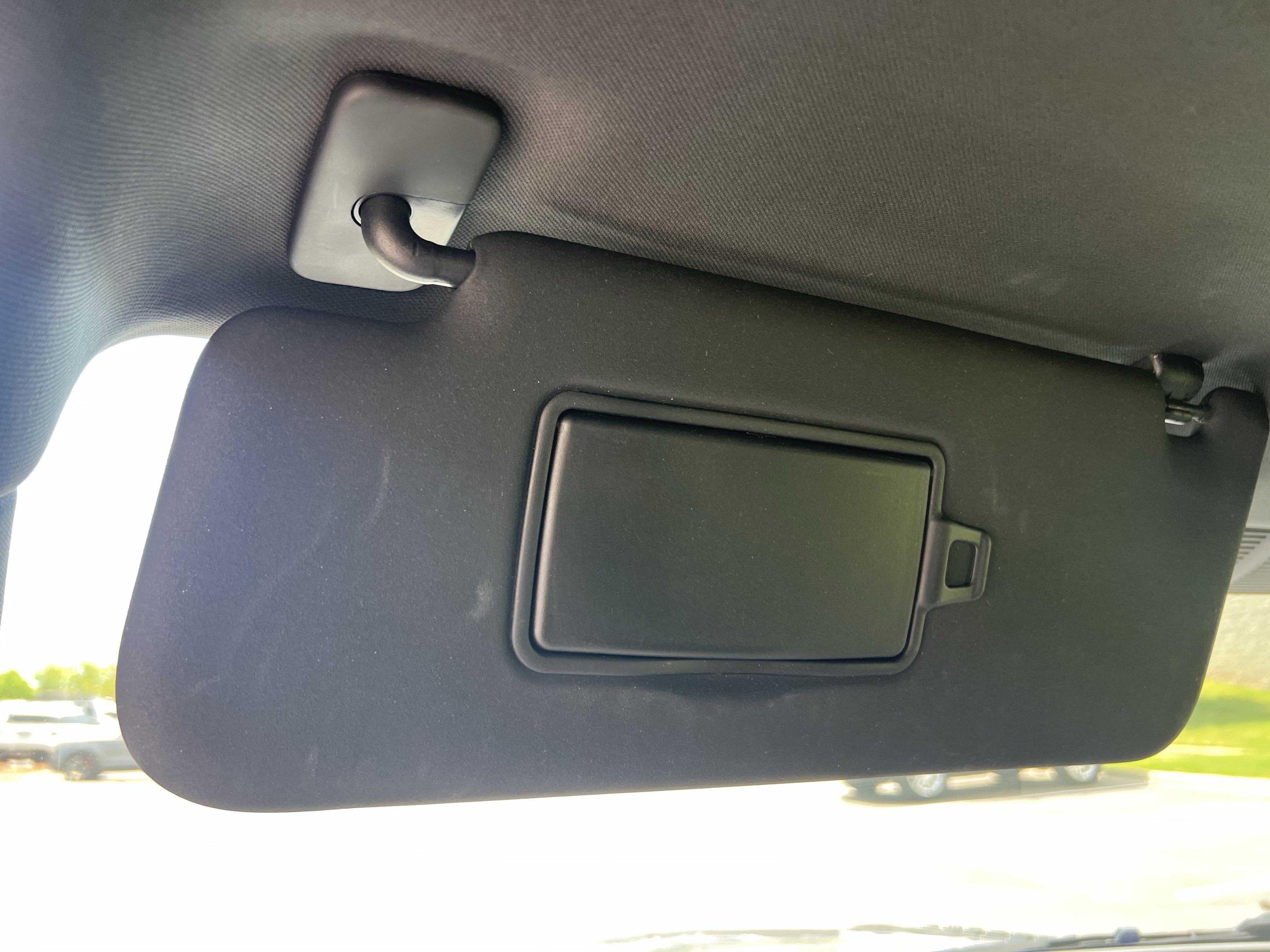 Certified 2023 Land Rover Defender 90 SE image 26