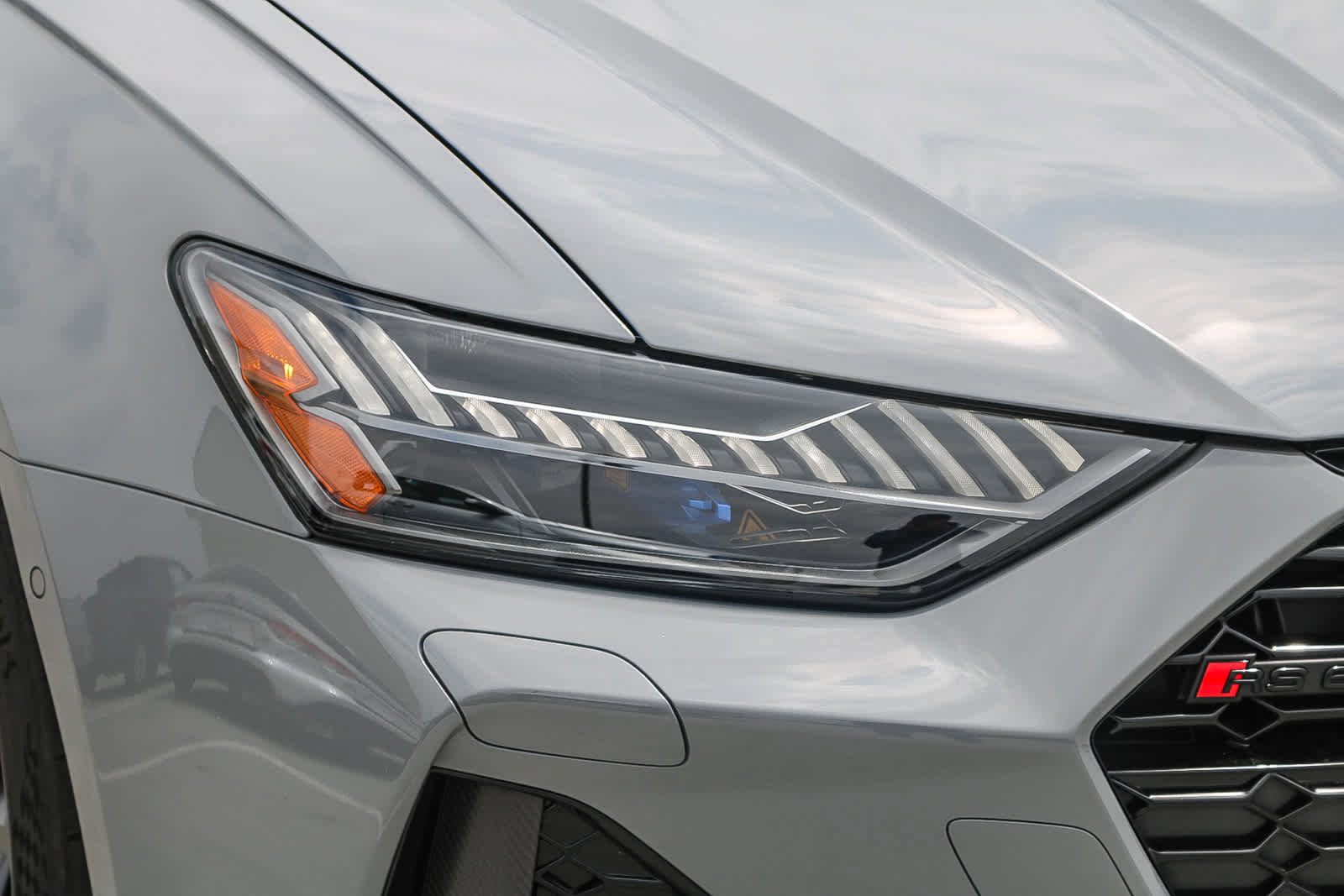 New 2025 Audi RS 6 performance image 5