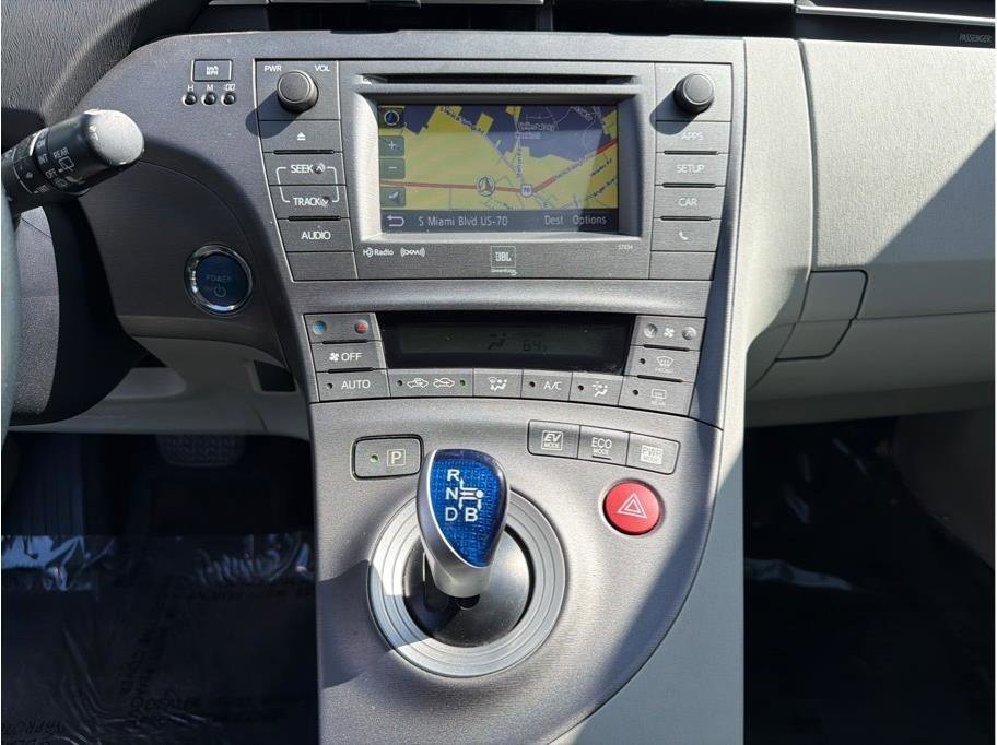 Used 2013 Toyota Prius Four image 16